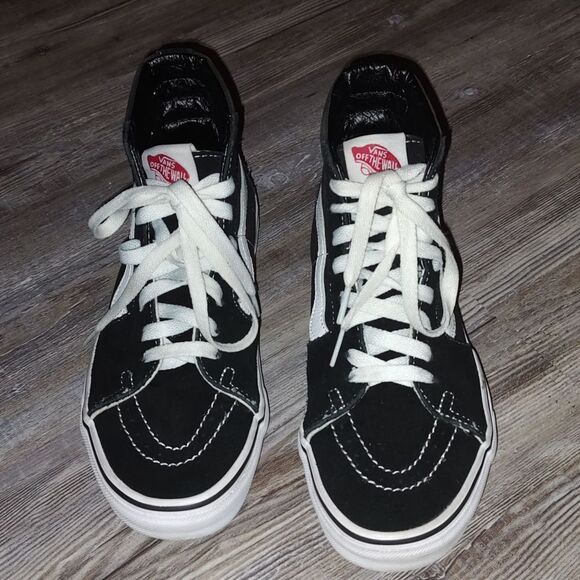 Vans Sk8 Hi-tops Black White Skater W 7 M 5.5 Excellent condition - Picture 2 of 7